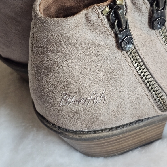 Blowfish Boots Womens Size 10 Double Zip Ankle Booties Low Heel Casual Boot - Picture 2 of 11